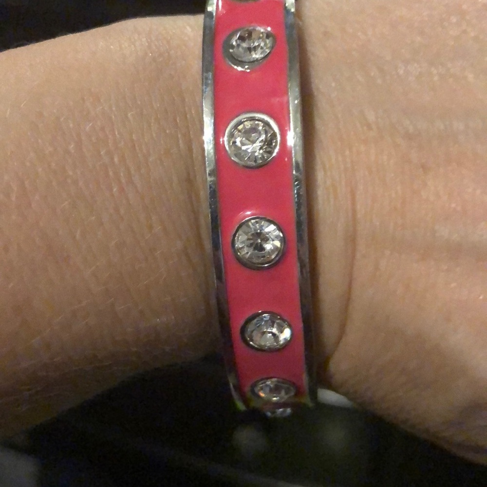 Bangle bracelet